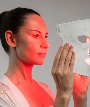 ODELYNE® ADARA SERIES™ PRO | LED LIGHT THERAPY MASK - Odelyne